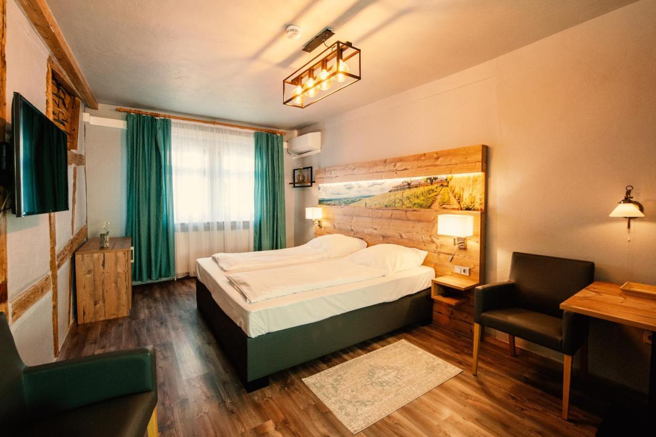 Hotel Bluechertal บาคาราค ภายนอก รูปภาพ